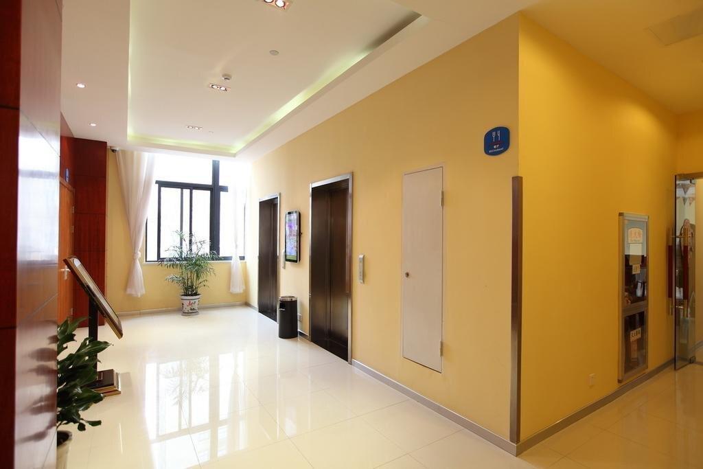 Xuancheng: Hanting Express Xuancheng Guogou Square Branch