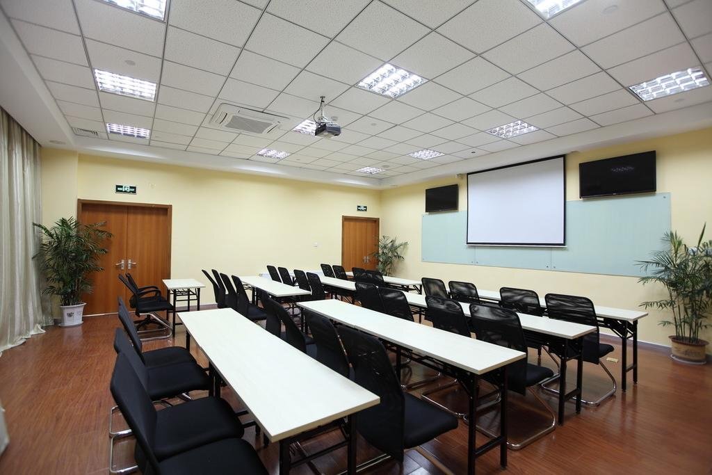 Xuancheng: Hanting Express Xuancheng Guogou Square Branch