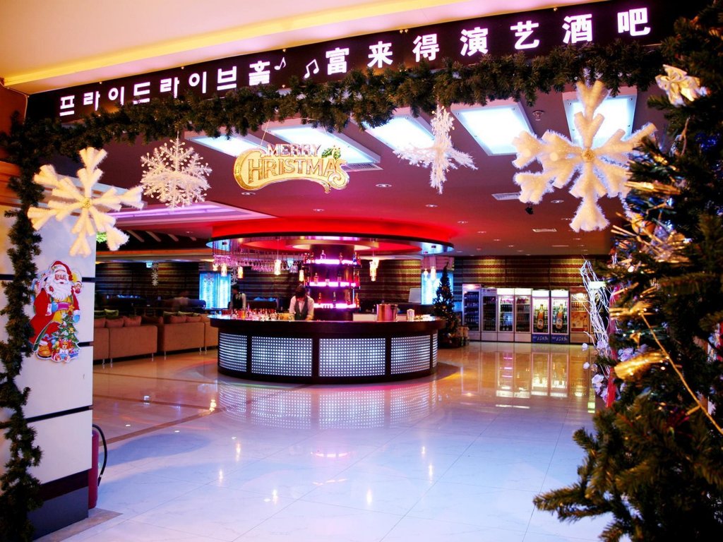carousel image 0