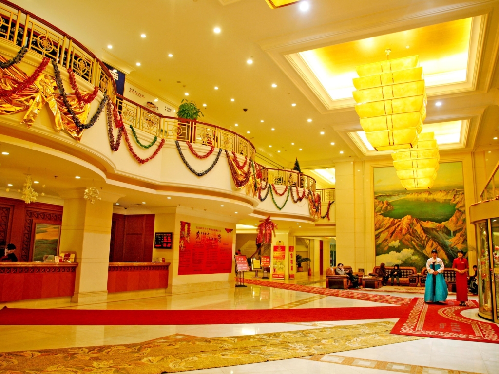 carousel image 4