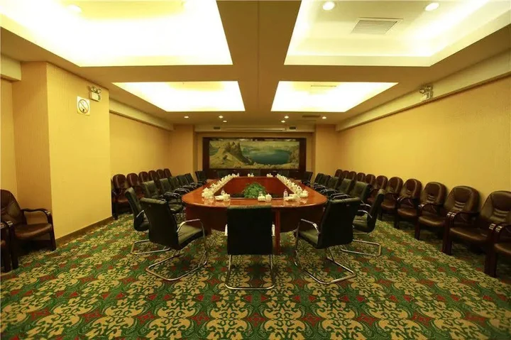 Яньцзи: Yanbian Baishan Hotel
