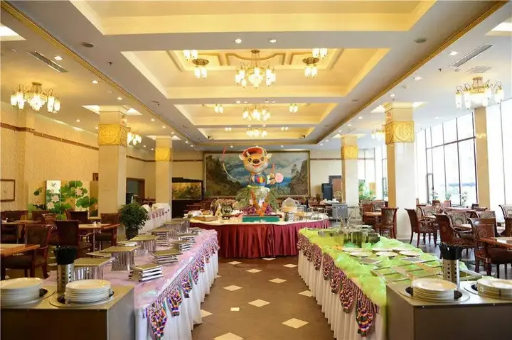 Яньцзи: Yanbian Baishan Hotel