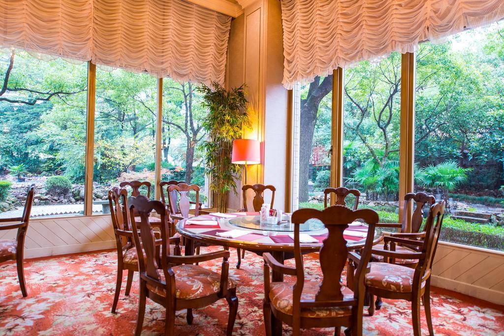 Шанхай: Shanghai International Airport Hotel