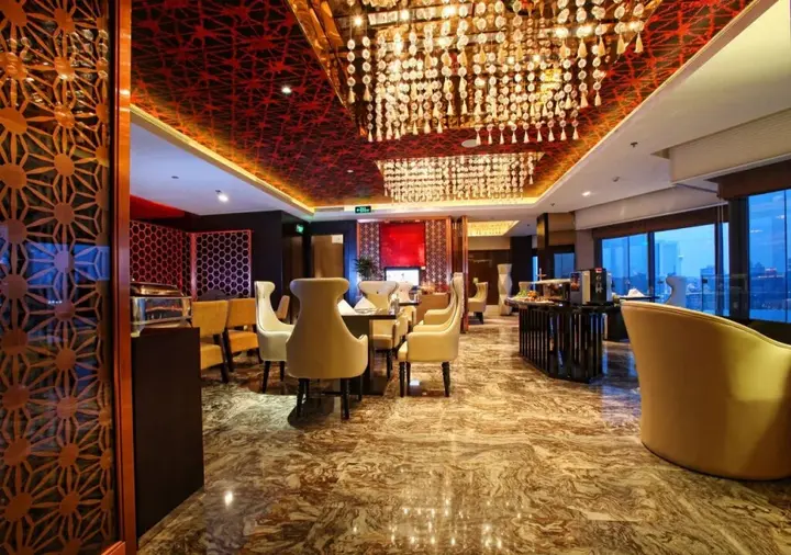Чэнду: Minshan Ane Grand Hotel
