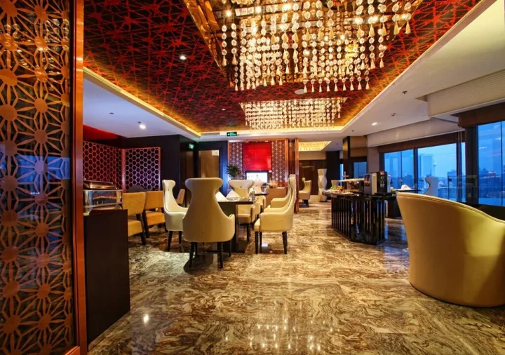 Чэнду: Minshan Ane Grand Hotel