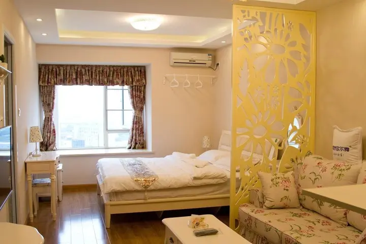 Чэнду: Chengdu City Theme Hotel