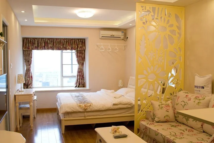 Чэнду: Chengdu City Theme Hotel