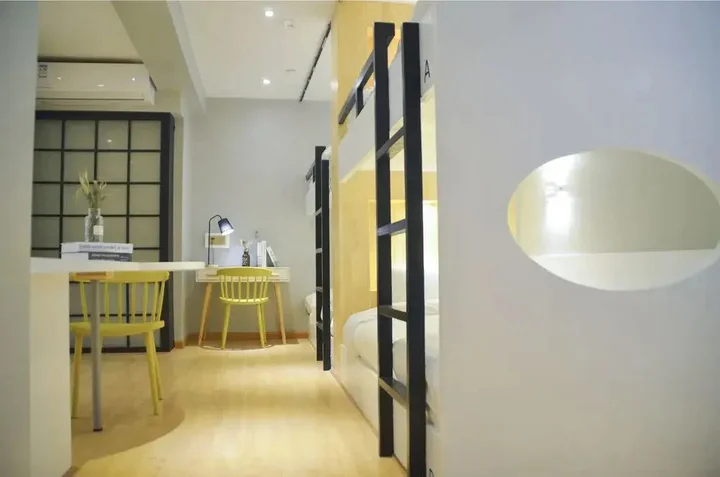 Чэнду: Bywaytrip Hotel