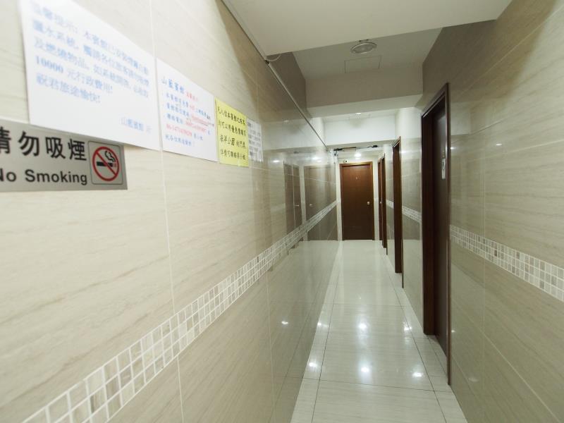 Коулун: Shan Lam - Shine Hostel