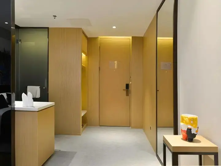 Шэньчжэнь: Campanile Hotel (Shenzhen Longcheng Plaza Metro Station)