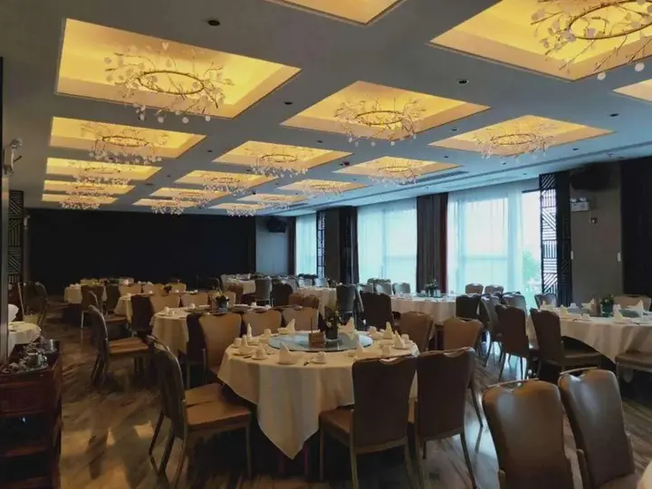 Шэньчжэнь: Campanile Hotel (Shenzhen Longcheng Plaza Metro Station)