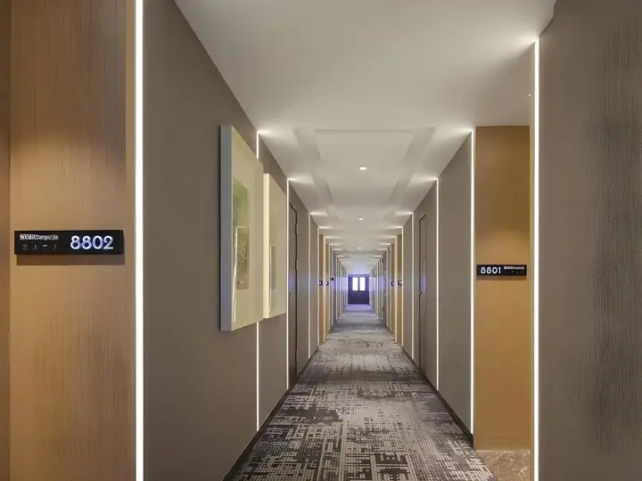 Шэньчжэнь: Campanile Hotel (Shenzhen Longcheng Plaza Metro Station)