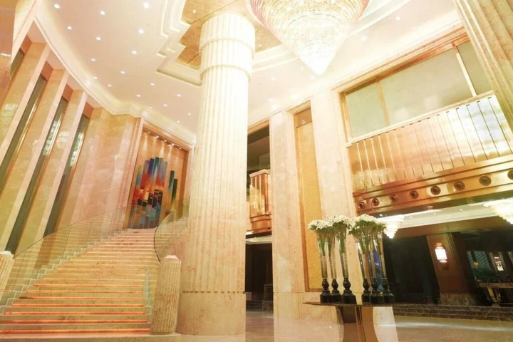 Ухань: Optics Vally Kingdom Plaza