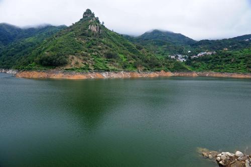 Ханчжоу: Zhexi Canyon Linhu Villa Hotel