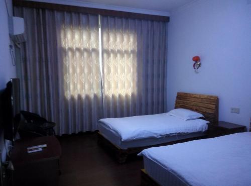 Ханчжоу: Zhexi Canyon Linhu Villa Hotel