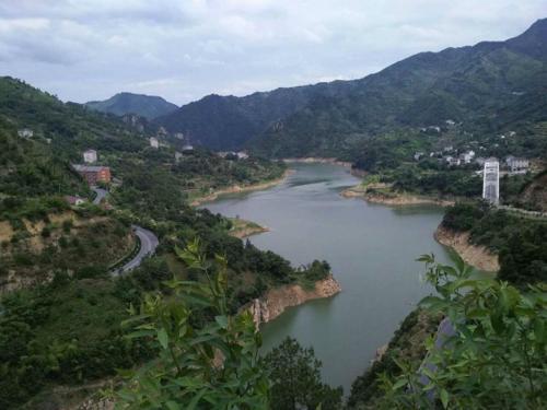 Ханчжоу: Zhexi Canyon Linhu Villa Hotel