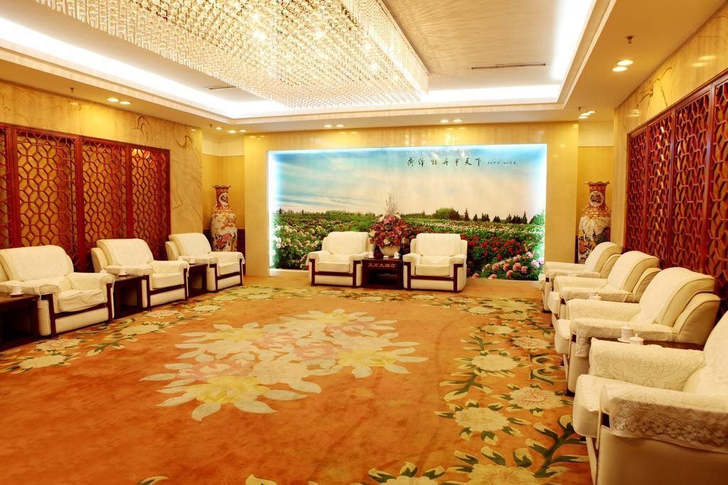 Tianhong Hotel — фото 4