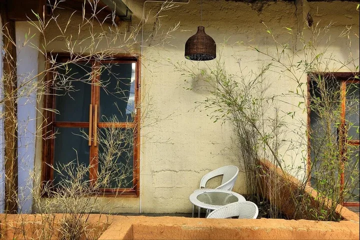 Шангри-Ла: Wufu Hostel