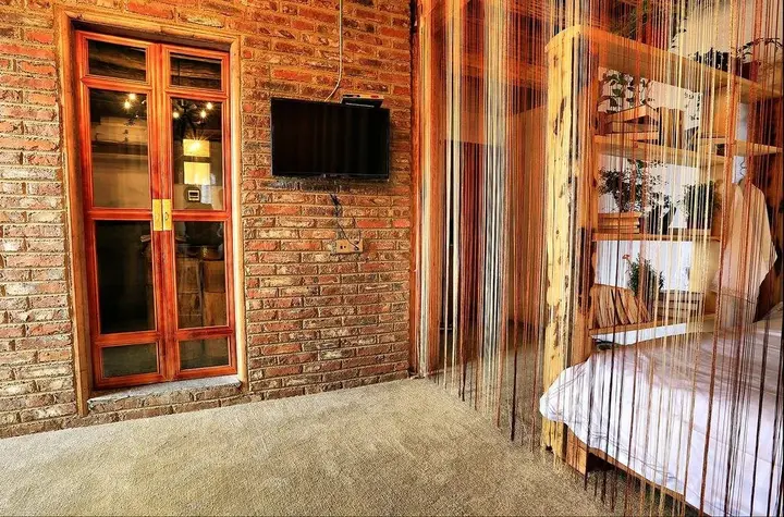 Шангри-Ла: Wufu Hostel
