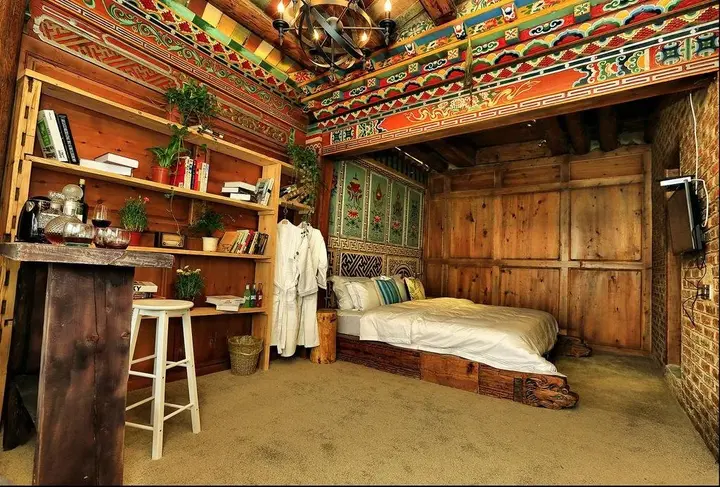 Шангри-Ла: Wufu Hostel