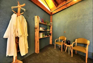 Шангри-Ла: Wufu Hostel