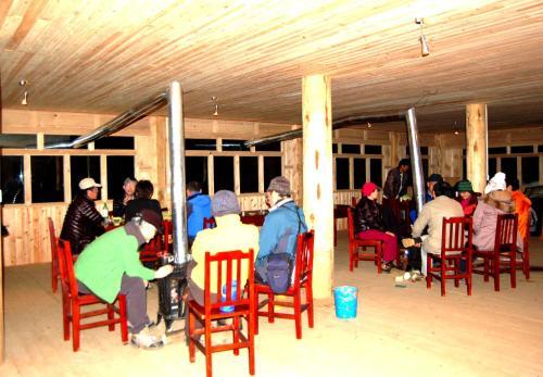 Шангри-Ла: Yubeng No.1 Guanjing Inn