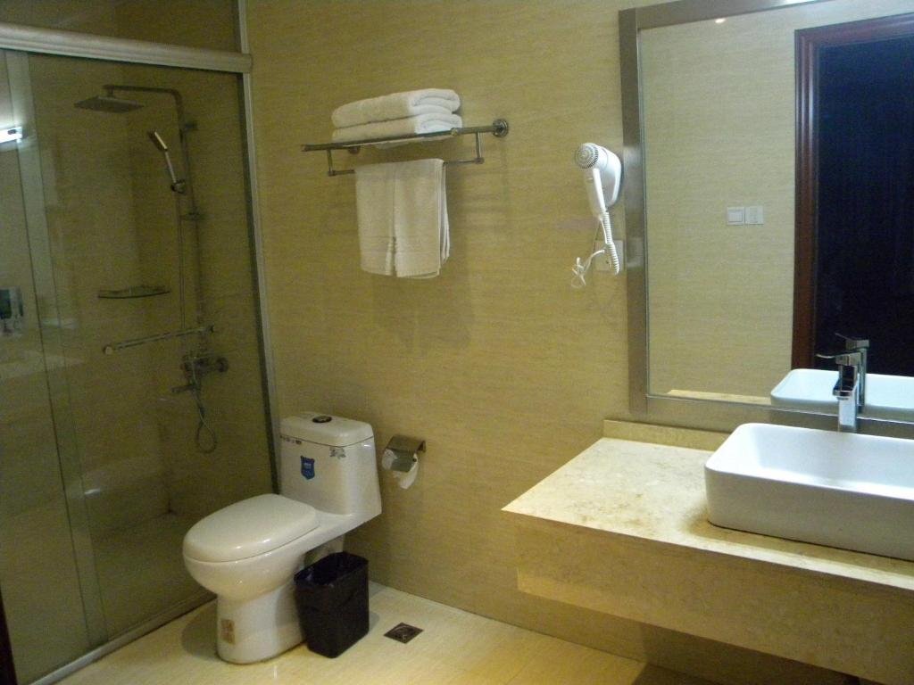 Нанкин: Nanjing Riyu Business Hotel