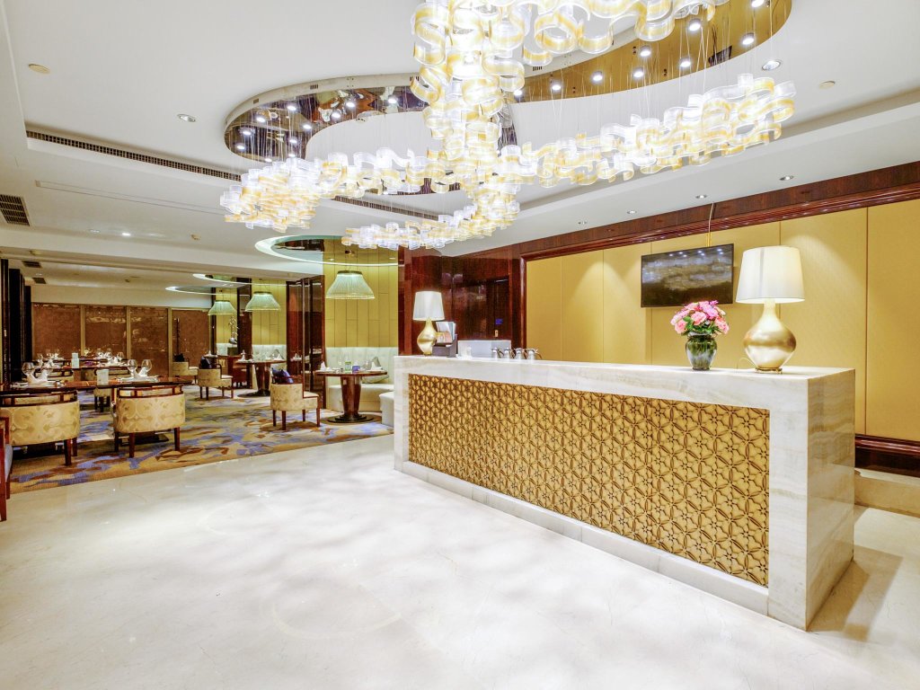 Ханчжоу: Grand New Century Hotel Hangzhou Sumtime