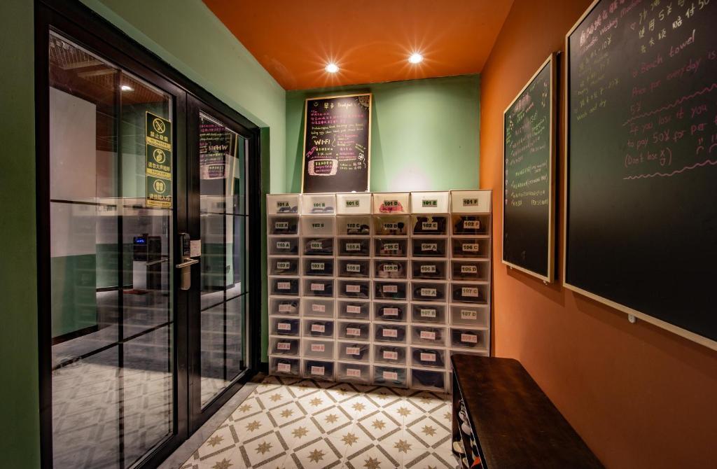 Санья: Sanya Backpackers Hostel
