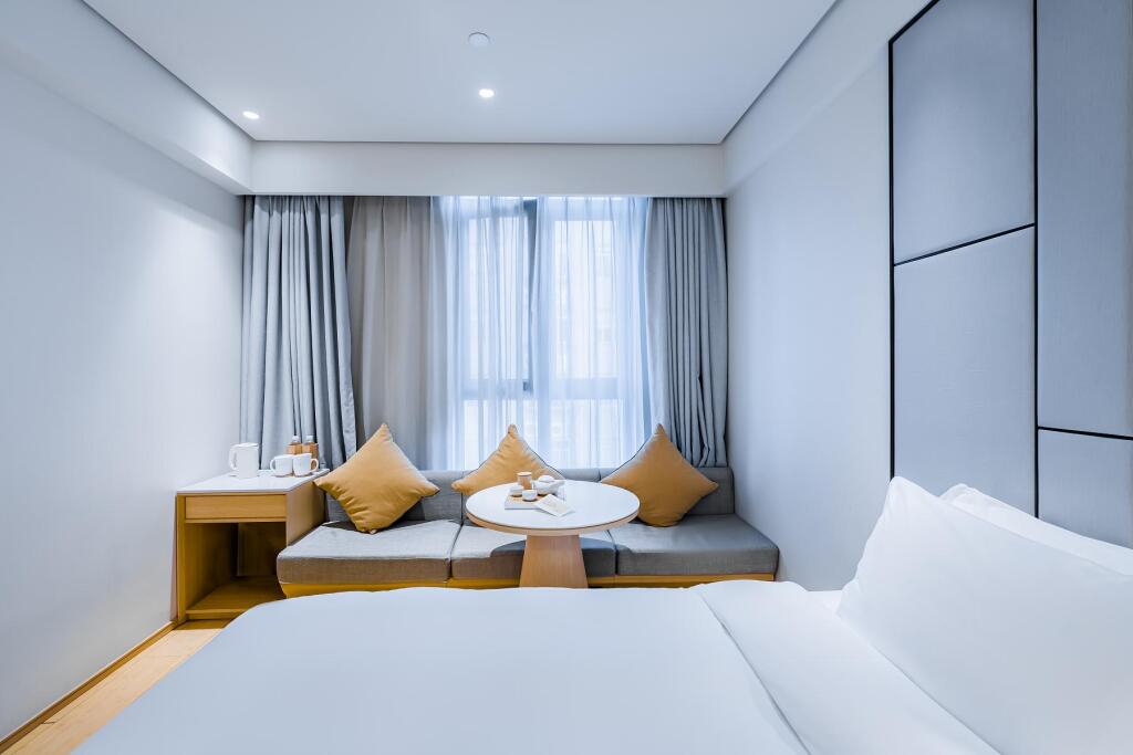 Шанхай: JI Hotel Shanghai Hongqiao Hechuan Road