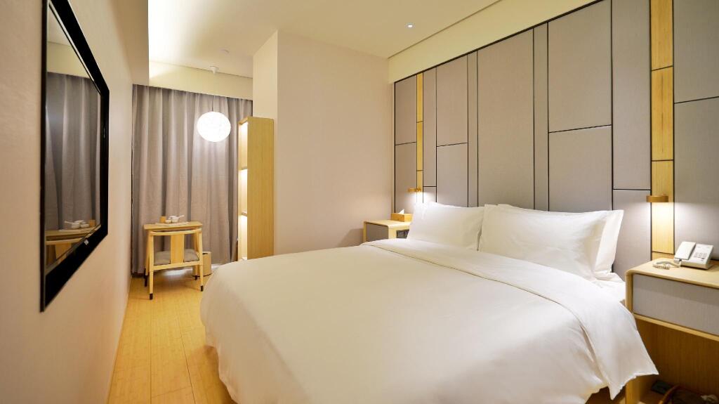 Шанхай: JI Hotel Shanghai Hongqiao Hechuan Road