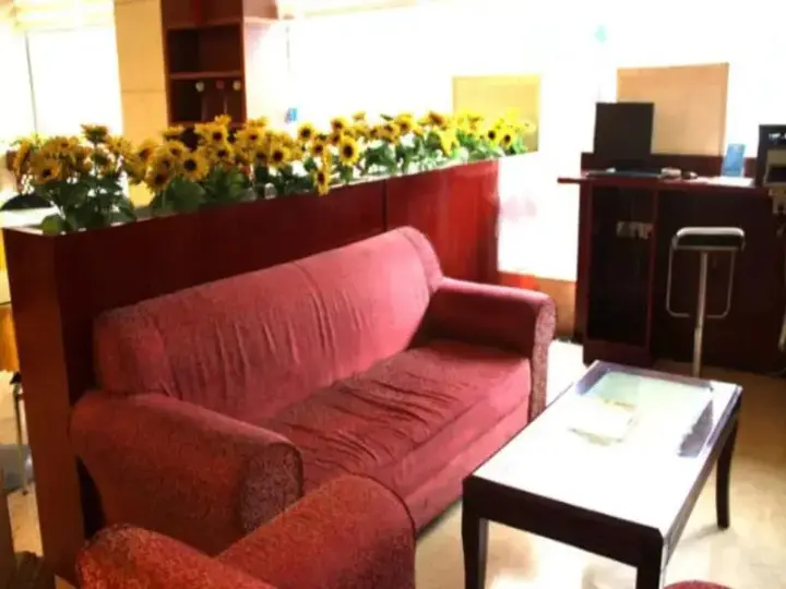 Чэнду: Hanting Youjia Hotel Chengdu Shuhan Road East Metro Station