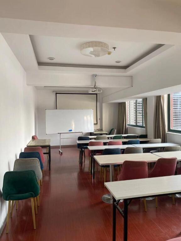 Ханчжоу: Hanting Express Hangzhou Zhejiang University Zijin