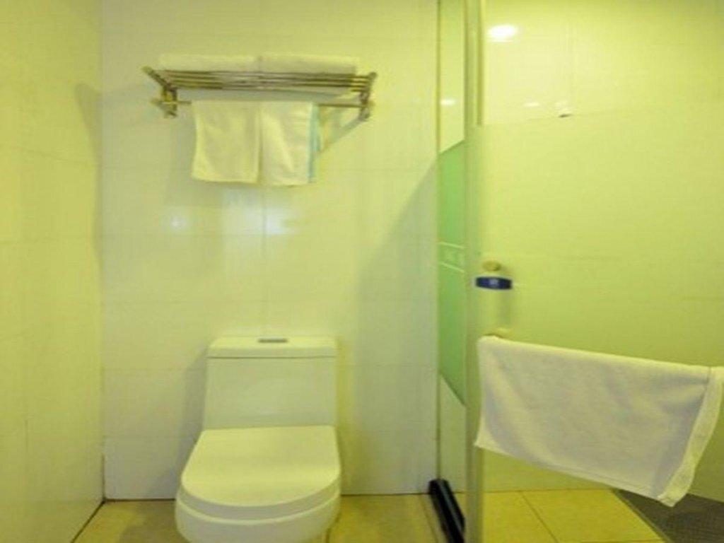 Чанша: Hanting Hotel Changsha Yinbing Road Metro Station