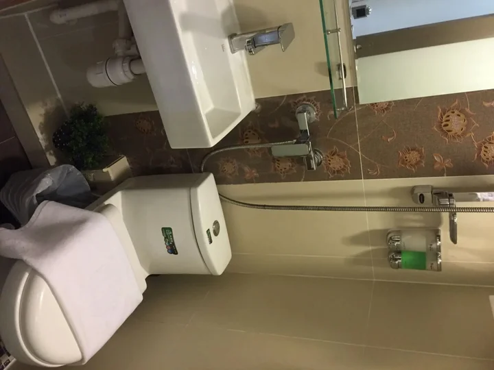 Гонконг: Seasons Hotel - Causeway Bay