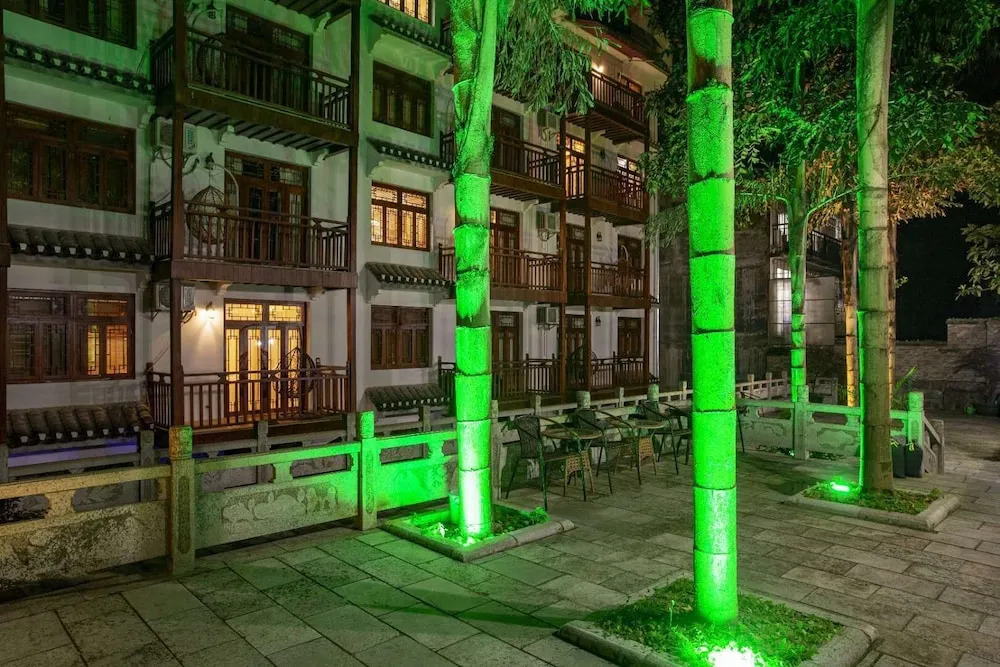 Яншо: The Family Hotel In Yangshuo County
