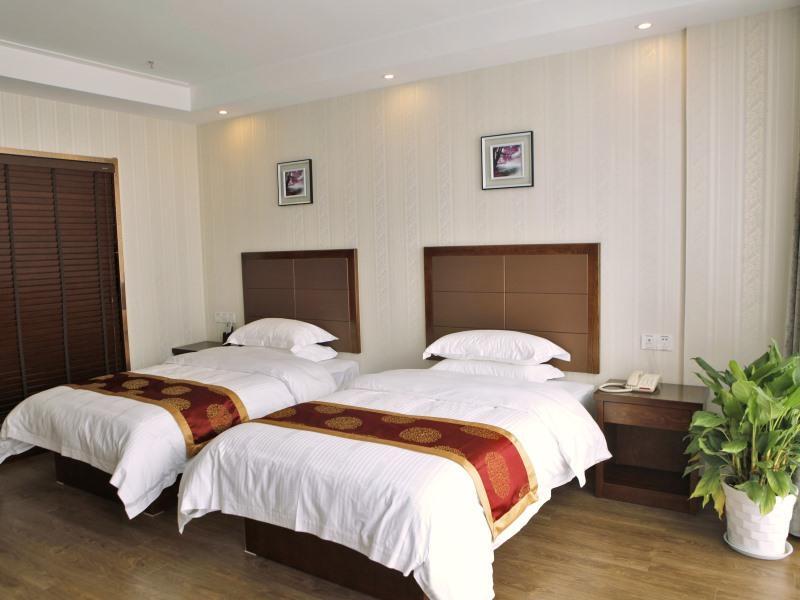 GreenTree Inn Nantong ChongChuan District ZhongNan Century City — фото 1
