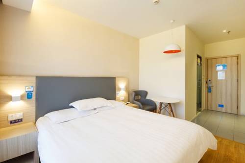 Ханчжоу: Hanting Express Hangzhou Zhuantang Meiyuan