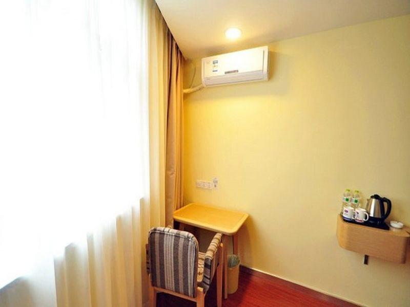 Ханчжоу: Hanting Express Hangzhou Baojiao North Road