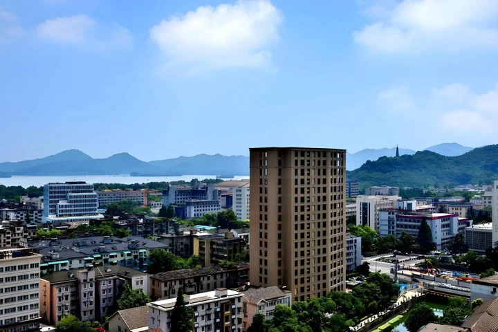 Ханчжоу: Hanting Hotel (Hangzhou Wulinmen Subway Station)