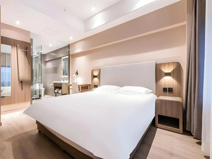 Ханчжоу: Hanting Hotel (Hangzhou Wulinmen Subway Station)