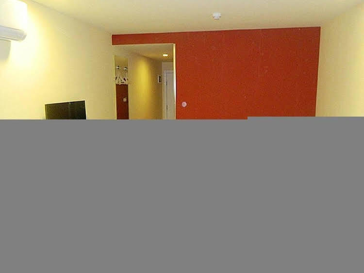 Циндао: Hanting Express Qingdao Zhongshan Road