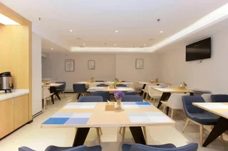 Синтай: Hanting Express Xingtai North Shoujin Road