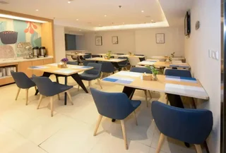 Синтай: Hanting Express Xingtai North Shoujin Road