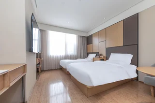 Ханчжоу: Ji Hotel (Hangzhou Wulin Square, Wenhui Mansion)