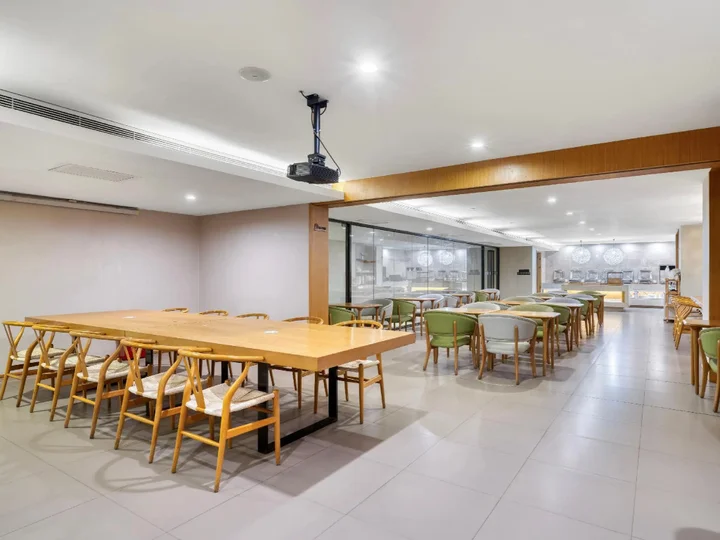 Ханчжоу: Ji Hotel (Hangzhou Wulin Square, Wenhui Mansion)
