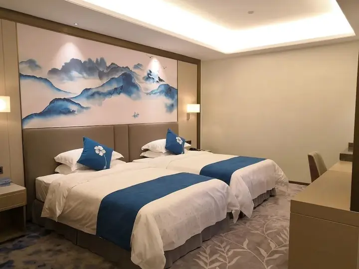 Хойчжоу: Ramada by Wyndham Huizhou Longmen