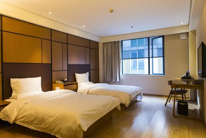 Чунцин: JI hotel Chongqing Jiefangbei Walking Street Branch