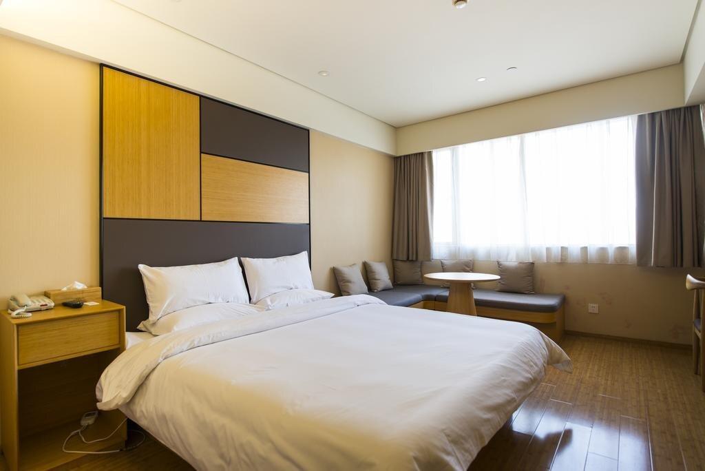 Чунцин: JI hotel Chongqing Jiefangbei Walking Street Branch