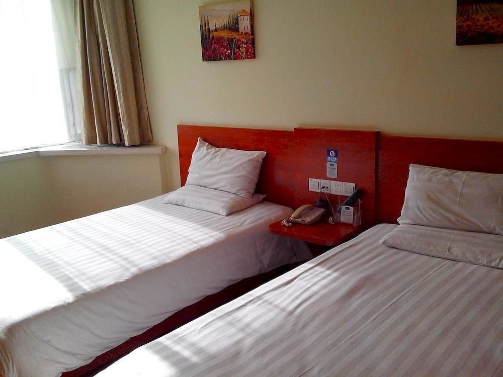 Синин: Hanting Hotel Shengli Road